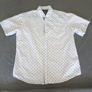 Beverly Hills Polo Club Men's Short Sleeve Cactus Button-Up Shirt White. Large.